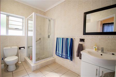 False - House For Sale in Winterstrand, East London, Eastern Cape - M122084