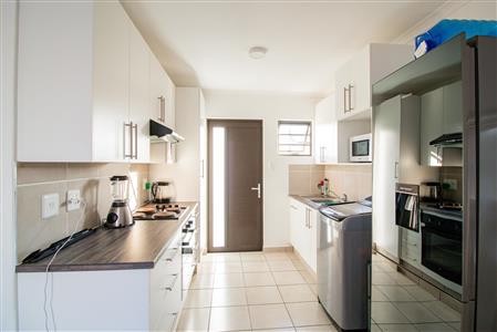 False - House For Sale in Gonubie, East London, Eastern Cape - M121838