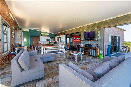 False - Farm For Sale in Outeniqua Strand, Groot Brakrivier, Western Cape - M121789