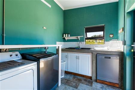 False - Farm For Sale in Outeniqua Strand, Groot Brakrivier, Western Cape - M121789