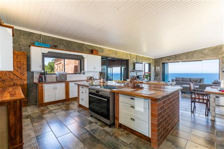 False - Farm For Sale in Outeniqua Strand, Groot Brakrivier, Western Cape - M121789