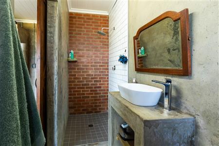False - Farm For Sale in Outeniqua Strand, Groot Brakrivier, Western Cape - M121789