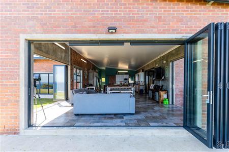 False - Farm For Sale in Outeniqua Strand, Groot Brakrivier, Western Cape - M121789