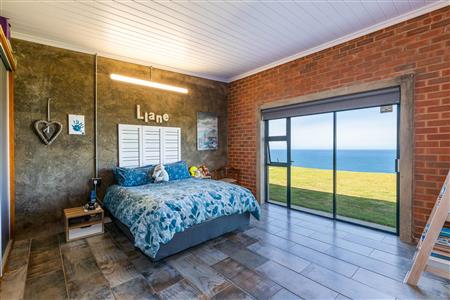 False - Farm For Sale in Outeniqua Strand, Groot Brakrivier, Western Cape - M121789