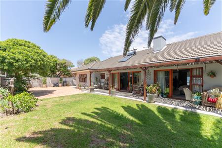 False - House Sold in Milnerton Central, Milnerton, Western Cape - M121898