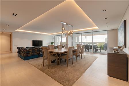 False - Apartment For Sale in Mouille Point, Cape Town, Western Cape - M121901