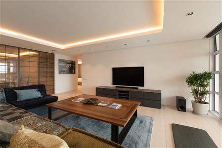 False - Apartment For Sale in Mouille Point, Cape Town, Western Cape - M121901