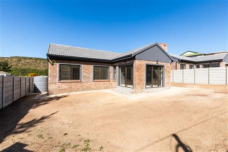 House For Sale in Groenvallei, Sedgefield, Western Cape - M127304