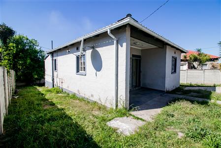 False - House For Sale in Lennox Estate, East London, Eastern Cape - M124574