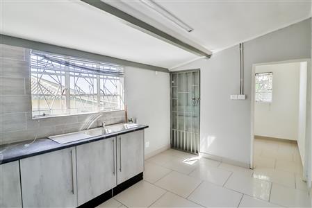 False - House For Sale in Lennox Estate, East London, Eastern Cape - M124574