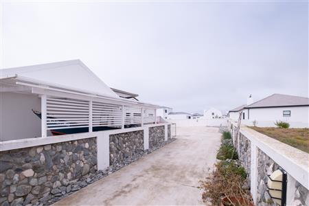 False - House For Sale in Sandy Point Beach Estate, Sandy Point, St Helena Bay, Western Cape - M124604