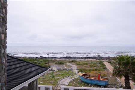 False - House For Sale in Sandy Point Beach Estate, Sandy Point, St Helena Bay, Western Cape - M124604
