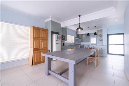 False - House For Sale in Sandy Point Beach Estate, Sandy Point, St Helena Bay, Western Cape - M124604