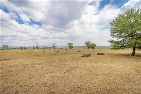 False - Farm For Sale in Lanseria, Randburg, Gauteng - M122150
