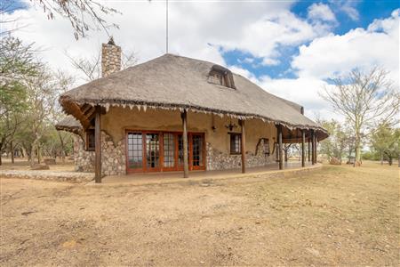 False - Farm For Sale in Lanseria, Randburg, Gauteng - M122150