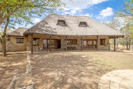 False - Farm For Sale in Lanseria, Randburg, Gauteng - M122150