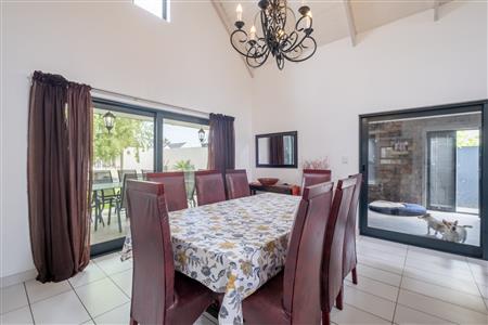 False - House for sale in Robertson - M123326