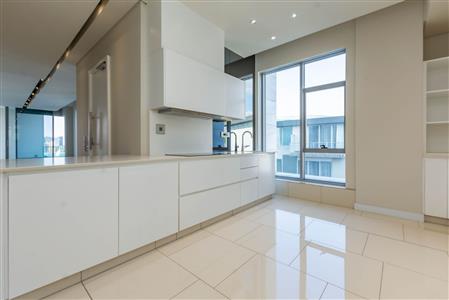 False - Apartment For Sale in Sandhurst, Sandton, Gauteng - M116163