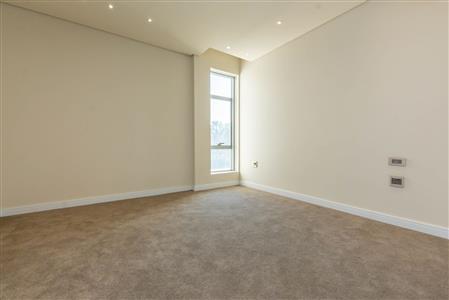 False - Apartment For Sale in Sandhurst, Sandton, Gauteng - M116163