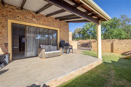 House Unavailable in Fourways, Sandton, Gauteng - M122139