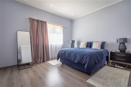 House Unavailable in Fourways, Sandton, Gauteng - M122139