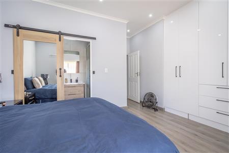 House Unavailable in Fourways, Sandton, Gauteng - M122139