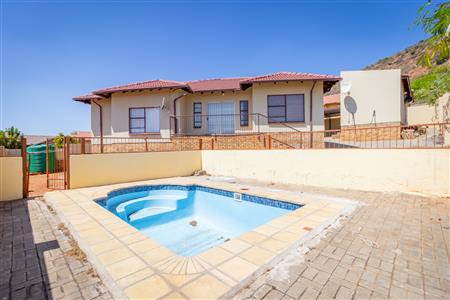 False - House For Sale in Tlhabane West, Rustenburg, North West - M122144