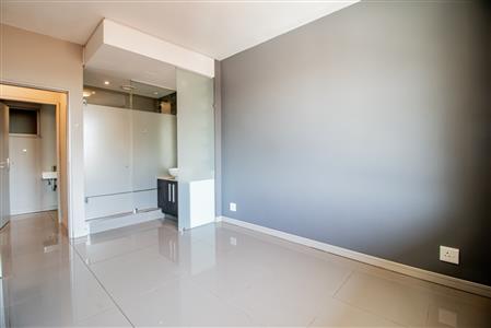 False - Apartment For Sale in Rosebank, Johannesburg, Gauteng - M122213