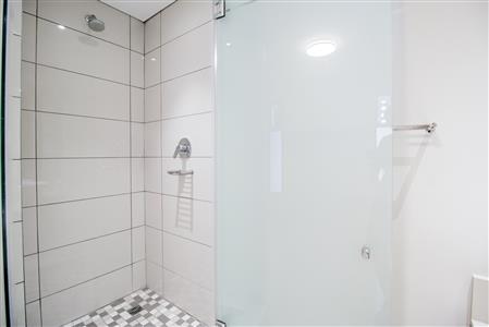 False - Apartment For Sale in Rosebank, Johannesburg, Gauteng - M122212