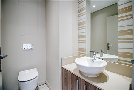 False - Apartment For Sale in Rosebank, Johannesburg, Gauteng - M122212