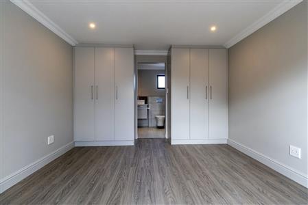 False - Townhouse Sold in Fourways, Sandton, Gauteng - M122223