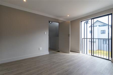False - Townhouse Sold in Fourways, Sandton, Gauteng - M122223