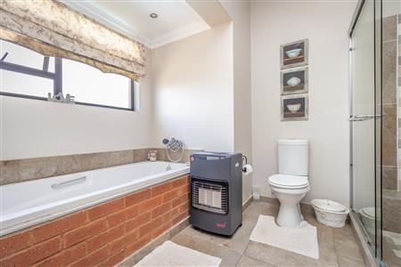 False - House For Sale in Heidelberg Kloof Estate, Heidelberg, Gauteng - M122249