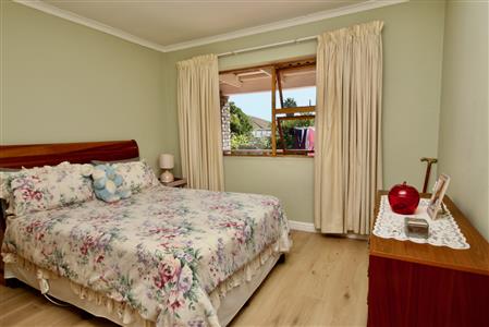 False - House For Sale in Rouxville, Kuils River, Western Cape - M122368