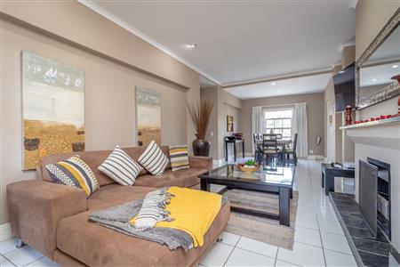 False - Apartment For Sale in Sandown, Sandton, Gauteng - M123522