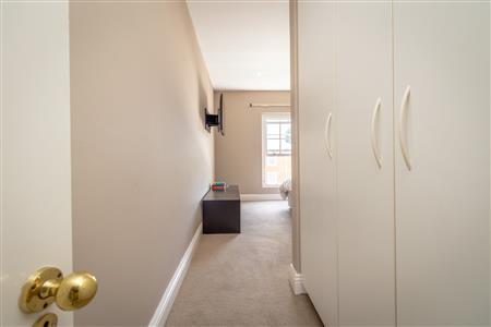 False - Apartment For Sale in Sandown, Sandton, Gauteng - M123522
