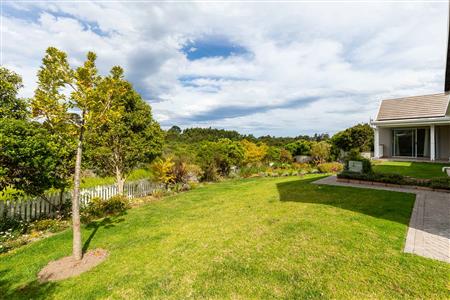 House For Sale in Kraaibosch Country Estate, George, Western Cape - M122445