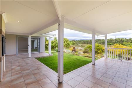 House For Sale in Kraaibosch Country Estate, George, Western Cape - M122445