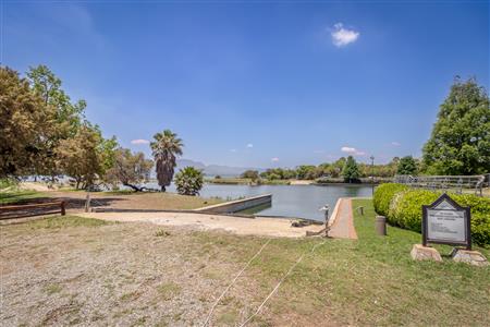 False - Vacant Land For Sale in The Islands Estates, Hartbeespoort, North West - M122463