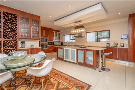 False - House For Sale in Bryanston, Sandton, Gauteng - M122487