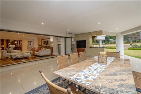 False - House For Sale in Bryanston, Sandton, Gauteng - M122487