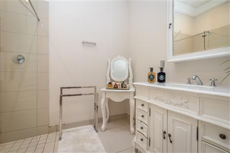 False - House For Sale in Bryanston, Sandton, Gauteng - M122487