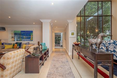 False - House For Sale in Bryanston, Sandton, Gauteng - M122487