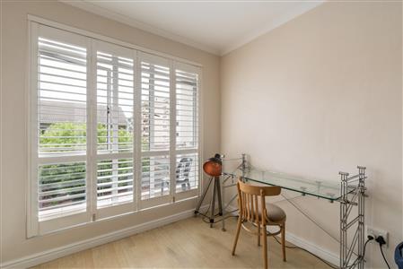 False - Apartment sold in Claremont, Cape Town - M19417