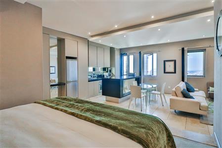 False - Apartment For Sale in Johannesburg Central, Johannesburg, Gauteng - M122782