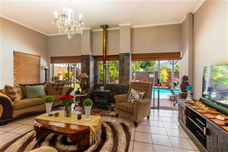 False - House For Sale in Heather Park, George, Western Cape - M122834