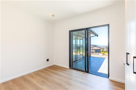 False - House sold in Bowtie, Plettenberg Bay - M122871