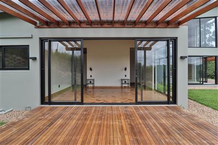 False - House For Sale in Leonard, Hilton, KwaZulu Natal - M122867
