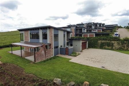 False - House For Sale in Leonard, Hilton, KwaZulu Natal - M122867