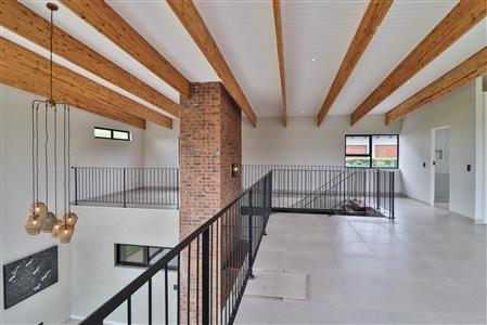 False - House For Sale in Leonard, Hilton, KwaZulu Natal - M122867